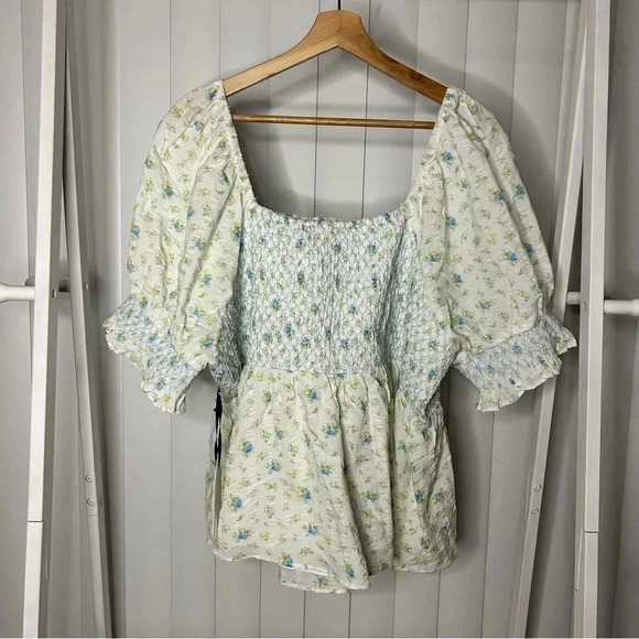 NWT English Factory Floral Smocked Top - Size 3X - Picture 2 of 6
